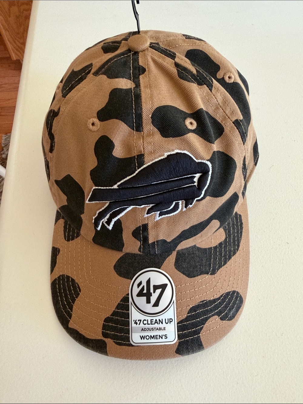 Buffalo Bills Women’s 47 Baseball Cap. New.